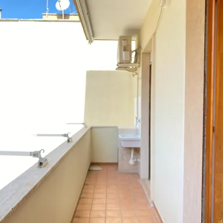 Marina House Apartman